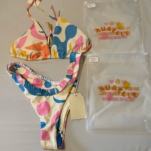 Bikini with matching ruffle bottoms